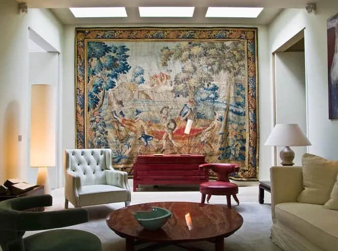 Dywan na ścianie jak się nazywa? Poznaj jego niezwykłą historię i zalety.