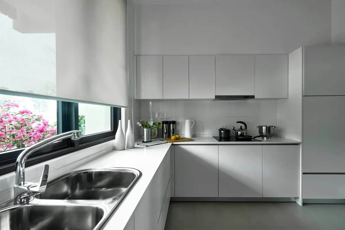 Jakie kolory ścian pasują do białej kuchni? Odkryj idealne połączenia