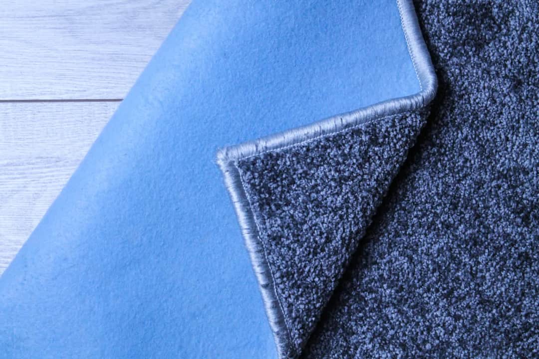 Ile kosztuje obszycie dywanu? Ceny, czynniki i ukryte wydatki, które musisz znać Ile kosztuje obszycie dywanu? Ceny, czynniki i ukryte wydatki, które musisz znać