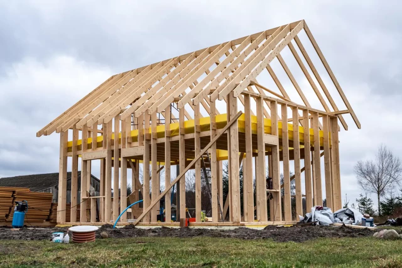 Dom szkieletowy czy prefabrykowany: co wybrać, aby uniknąć kosztów? Dom szkieletowy czy prefabrykowany: co wybrać, aby uniknąć kosztów?